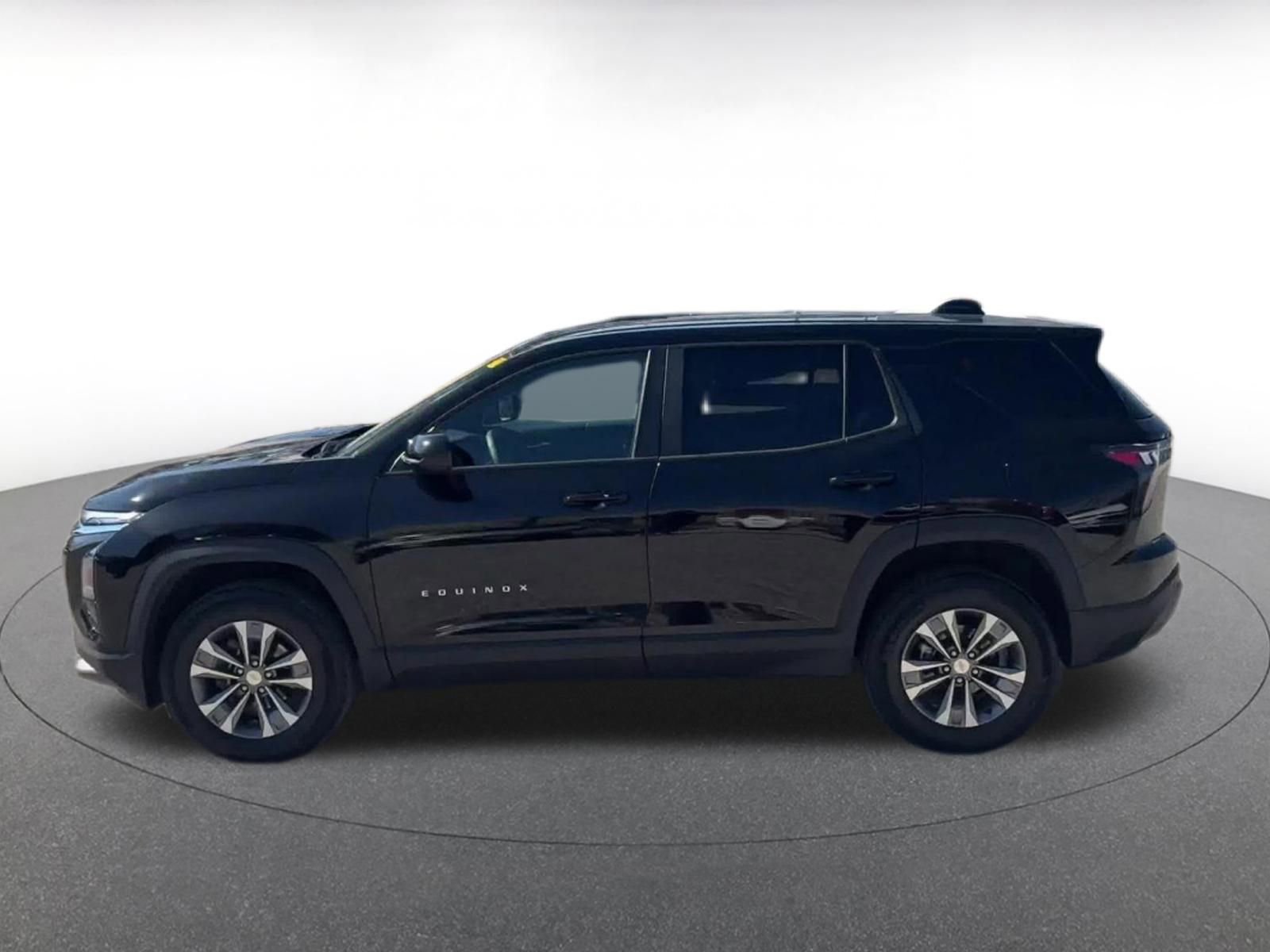 Thumbnail: 2025 Chevrolet Equinox - 9