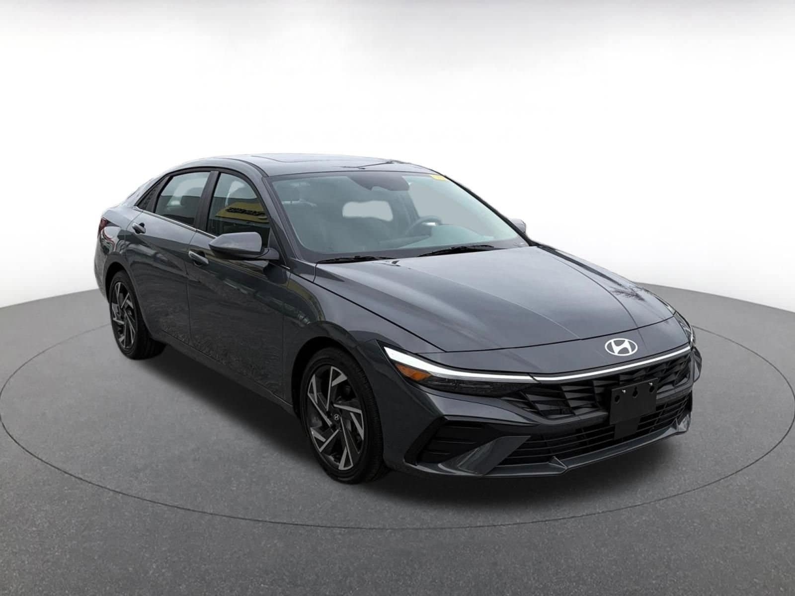 Thumbnail: 2025 Hyundai Elantra - 1