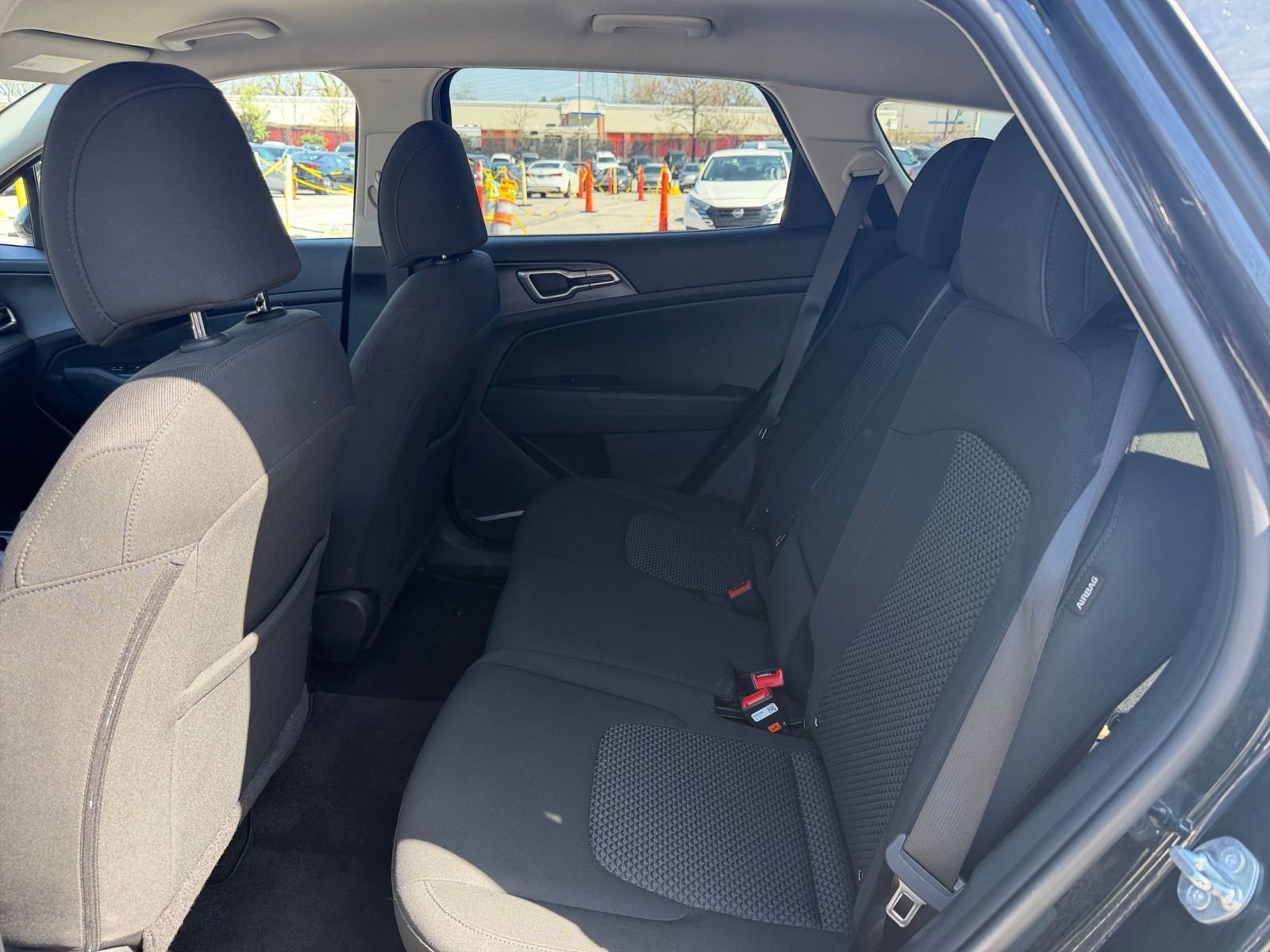 Thumbnail: 2025 Kia Sportage - 21