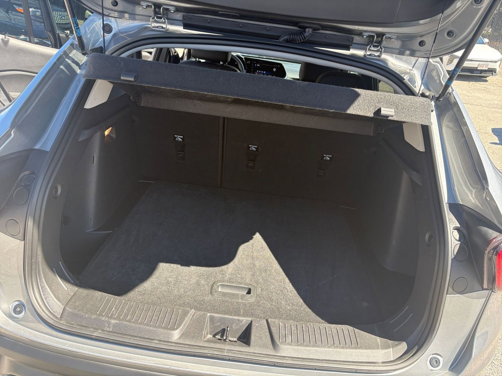 Thumbnail: 2025 Chevrolet Trax - 29