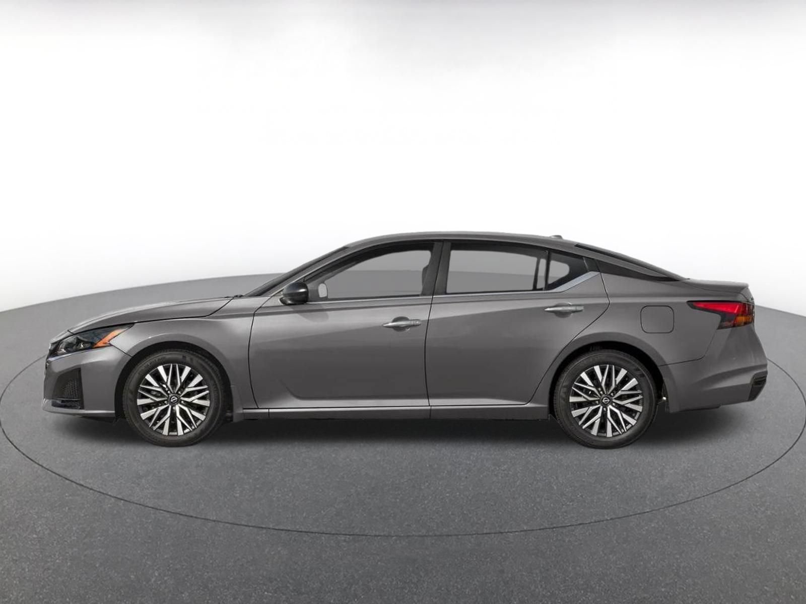Thumbnail: 2026 Nissan Altima - 3