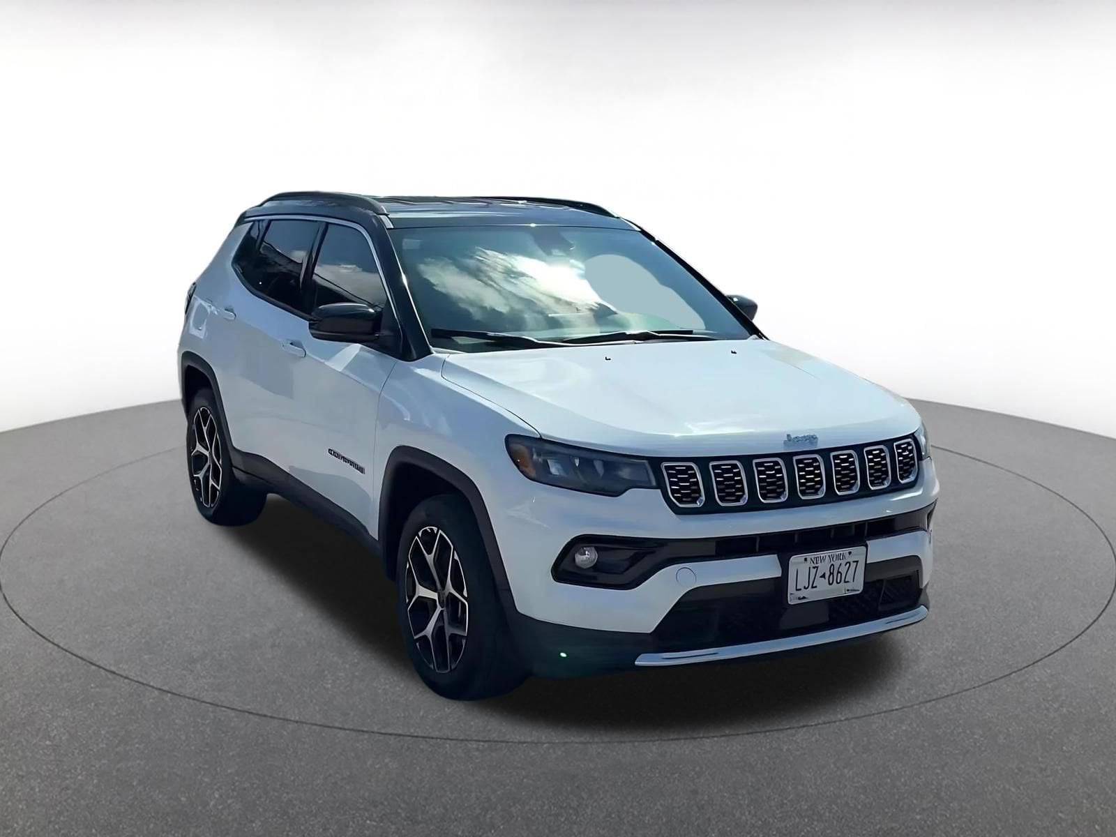Thumbnail: 2025 Jeep Compass - 3