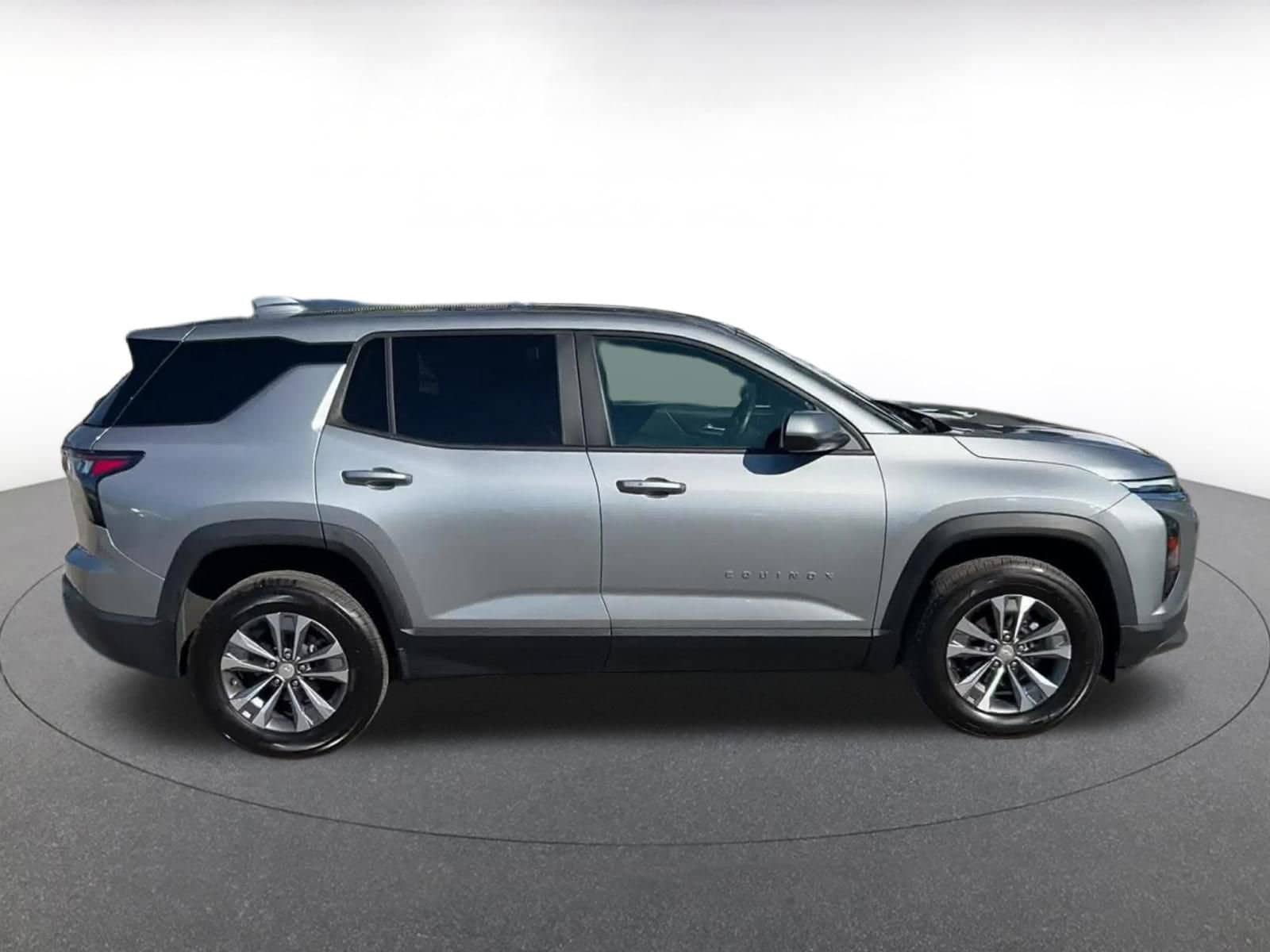 Thumbnail: 2025 Chevrolet Equinox - 16