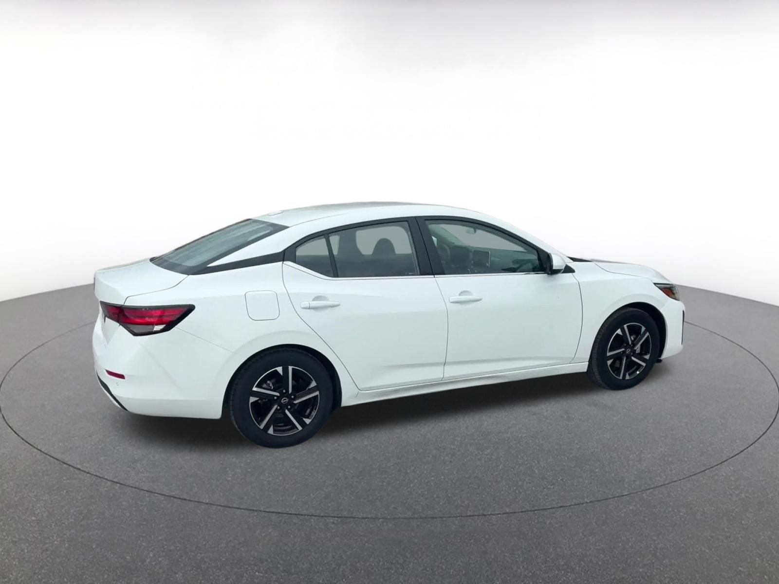 Thumbnail: 2025 Nissan Sentra - 15