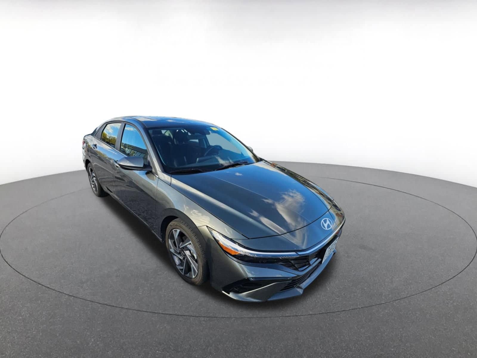 Thumbnail: 2025 Hyundai Elantra - 1