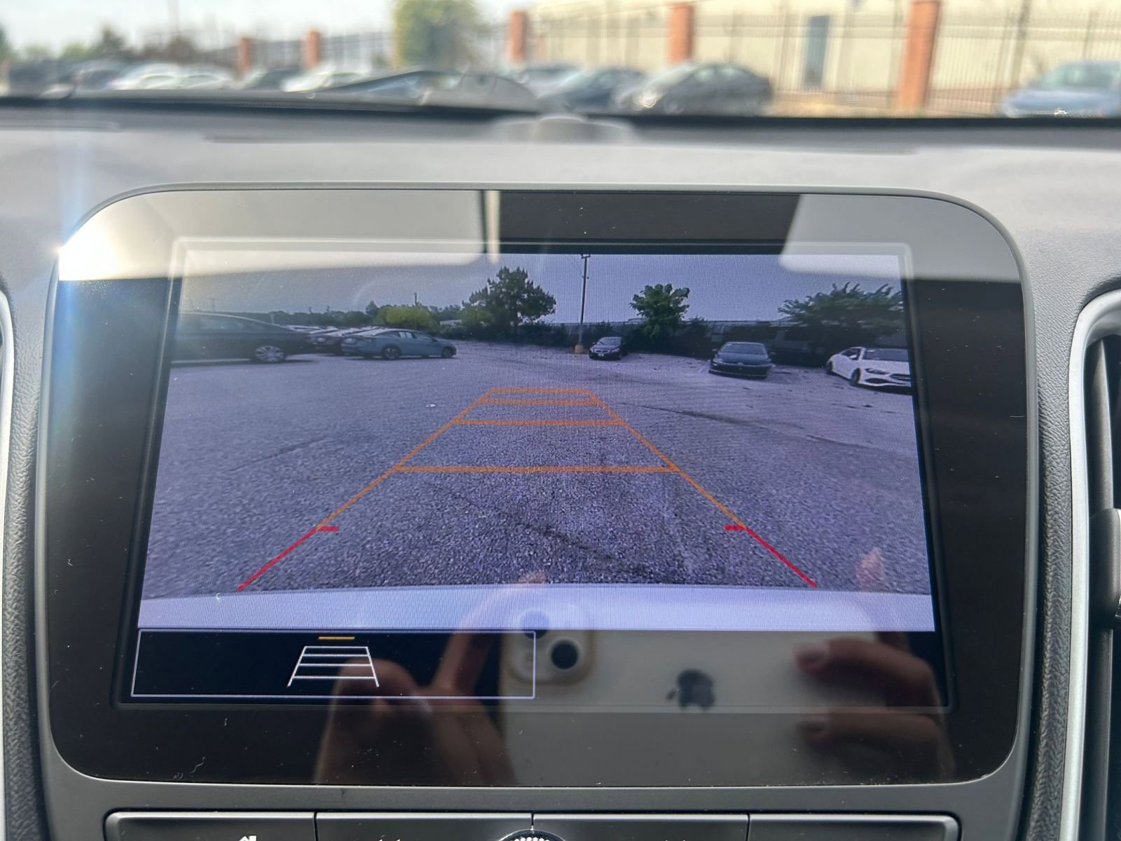 Thumbnail: 2024 Chevrolet Malibu - 17