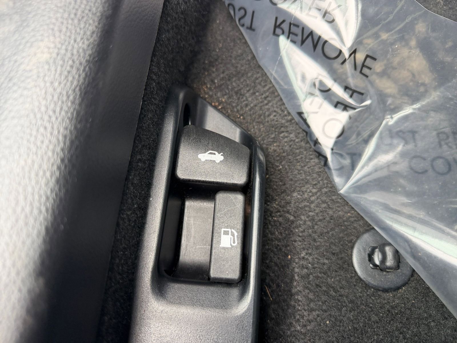 Thumbnail: 2025 Toyota Corolla - 23