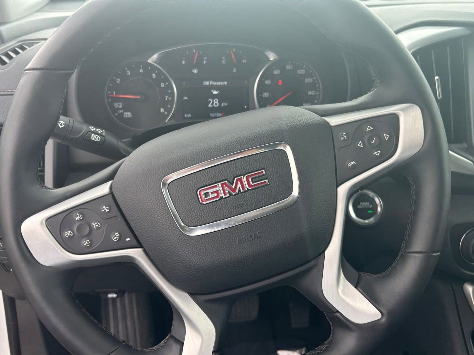 2024 GMC Terrain SLT 28