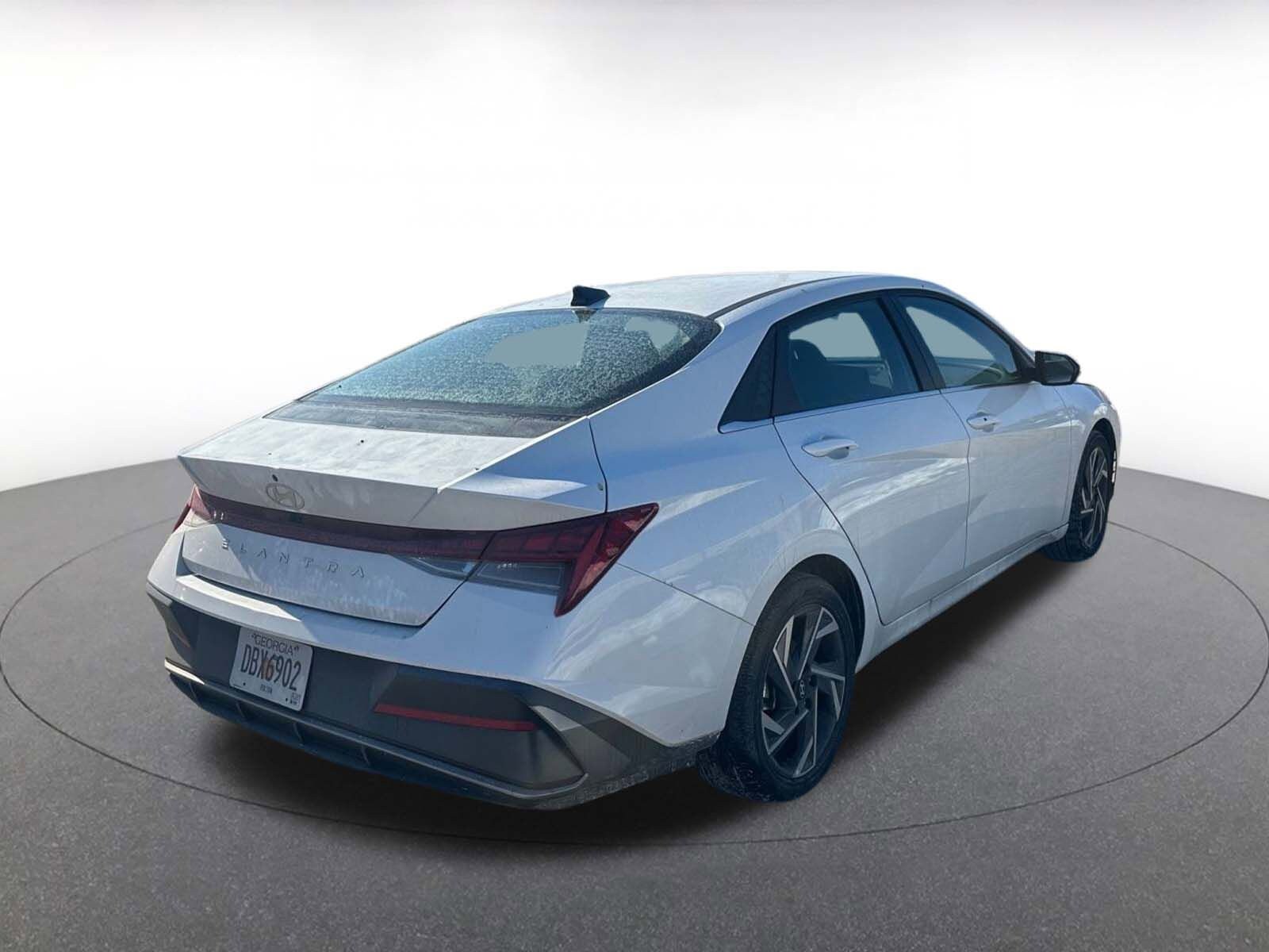 Thumbnail: 2025 Hyundai Elantra - 5