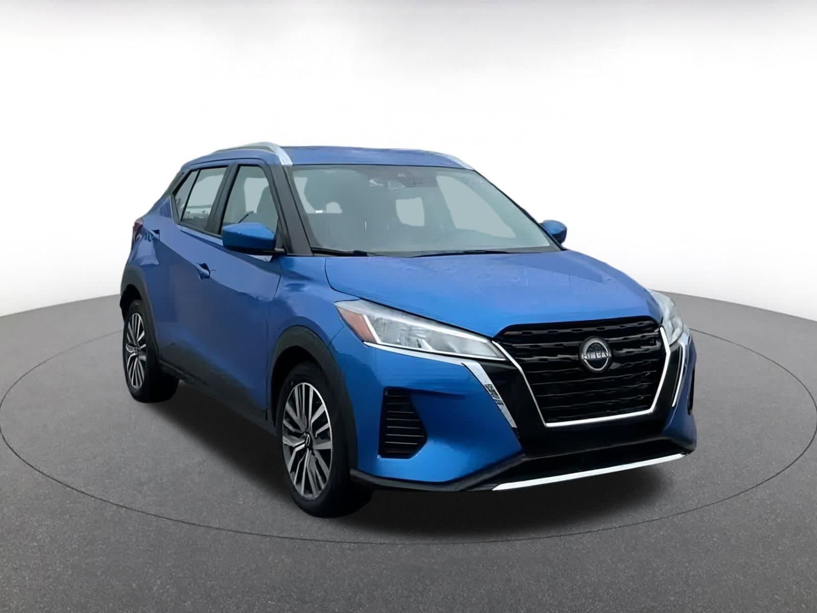 Thumbnail: 2024 Nissan Kicks - 3