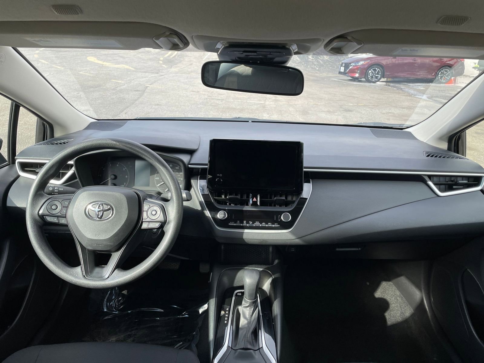 Thumbnail: 2025 Toyota Corolla - 31