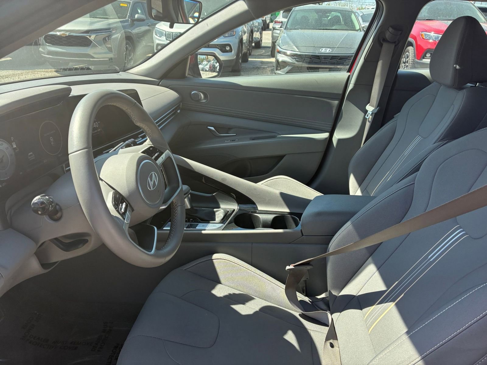 Thumbnail: 2025 Hyundai Elantra - 22