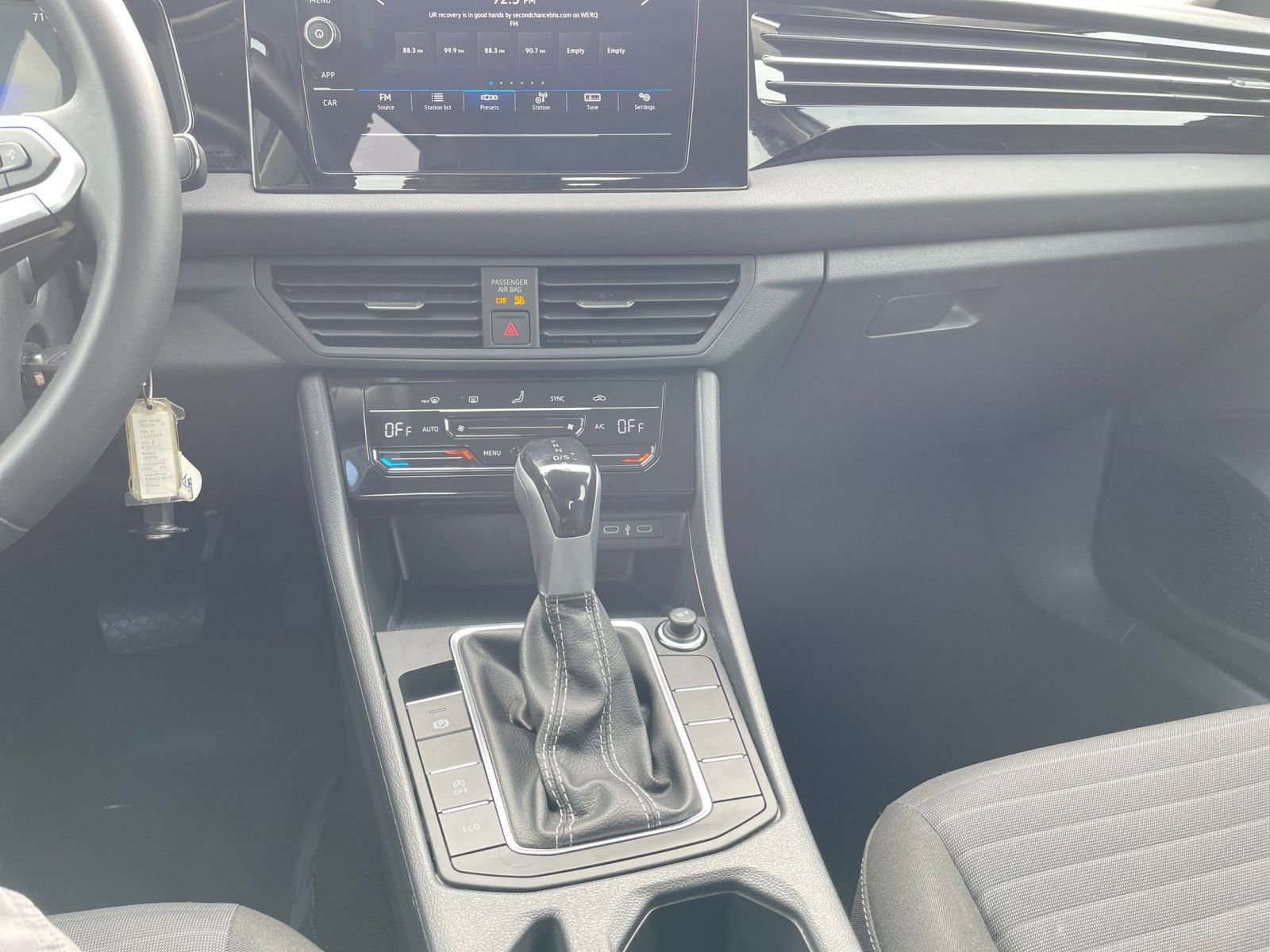 Thumbnail: 2025 Volkswagen Jetta - 18