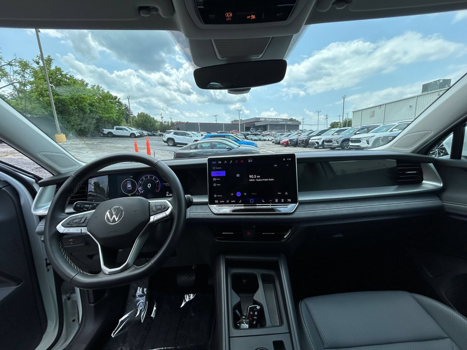 Thumbnail: 2026 Volkswagen Tiguan - 23