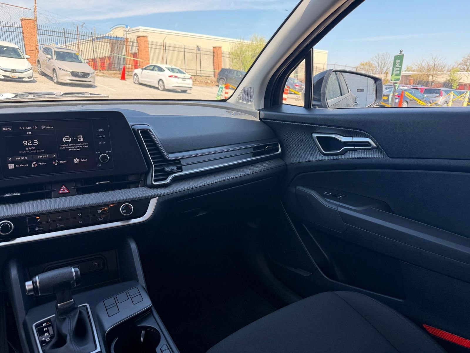 Thumbnail: 2025 Kia Sportage - 30