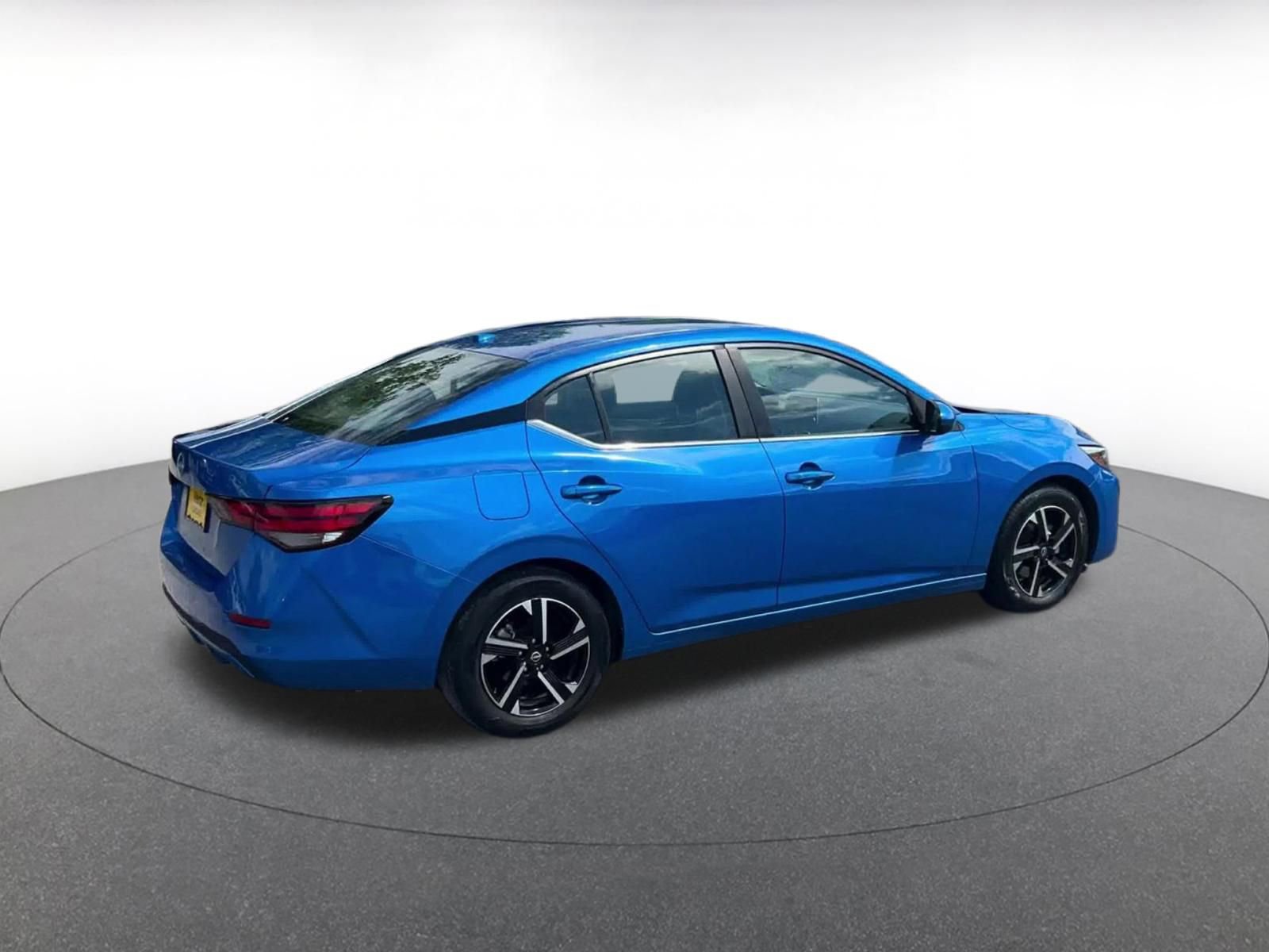 Thumbnail: 2025 Nissan Sentra - 15