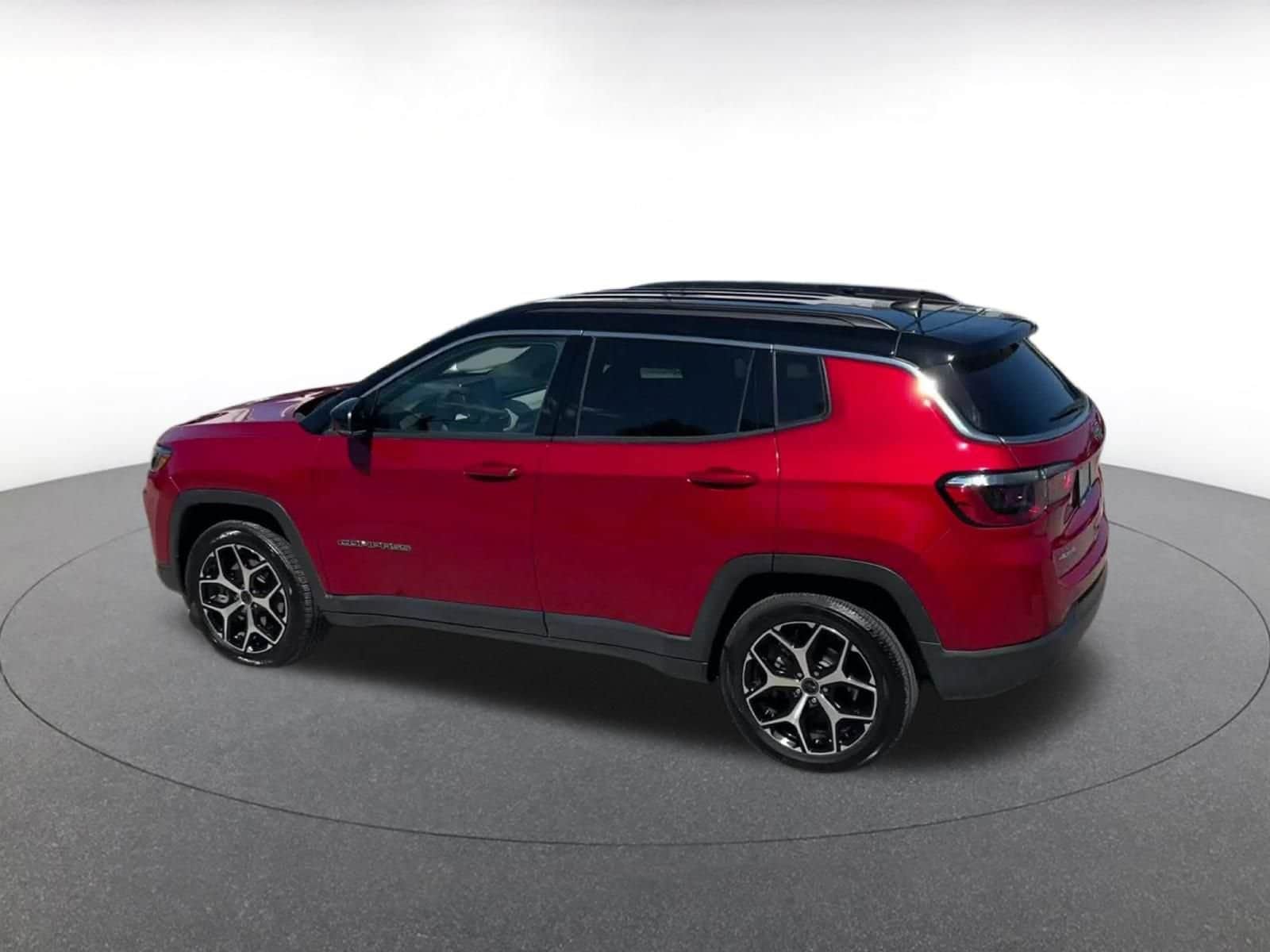 Thumbnail: 2025 Jeep Compass - 9