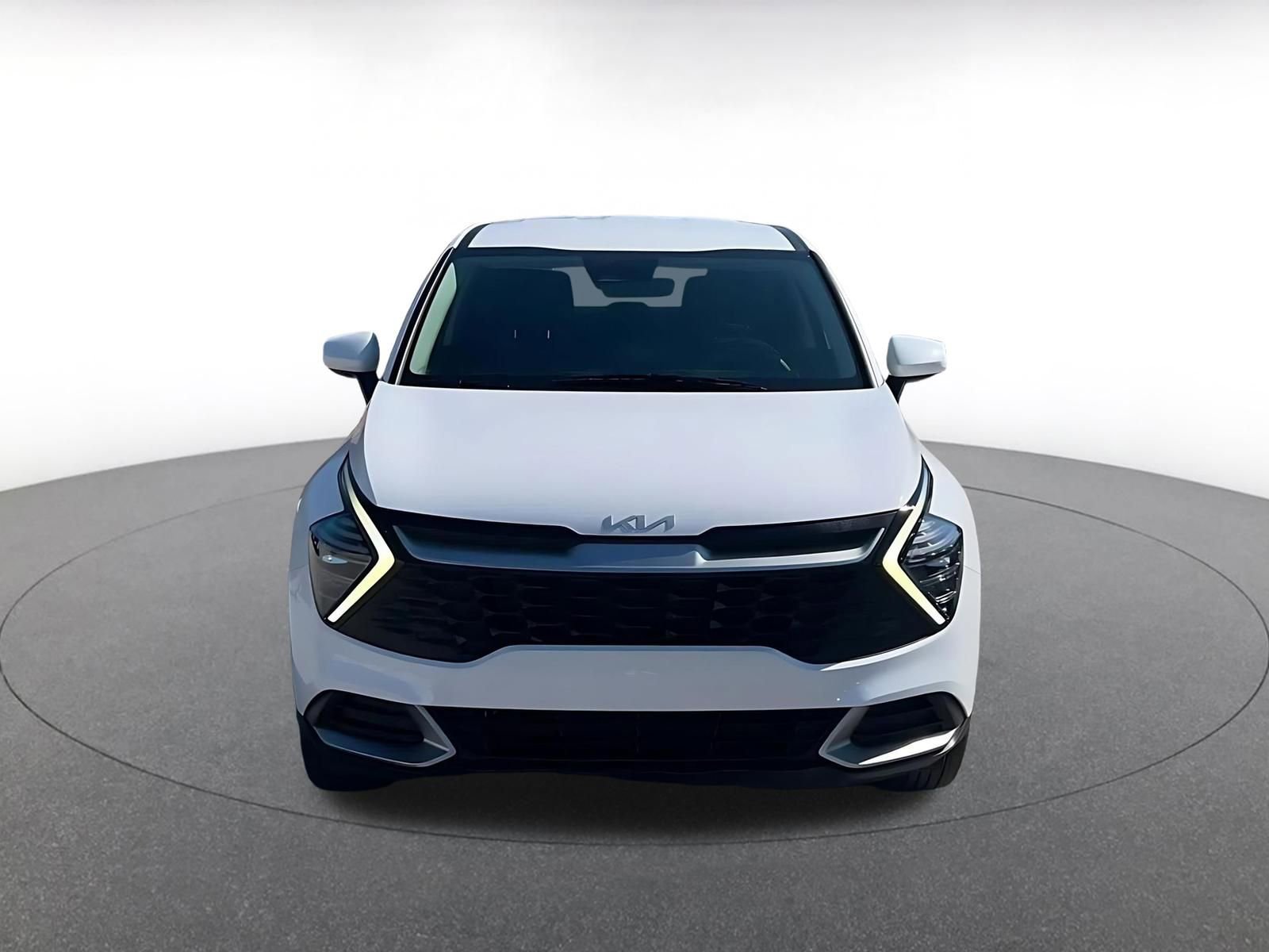 Thumbnail: 2025 Kia Sportage - 4