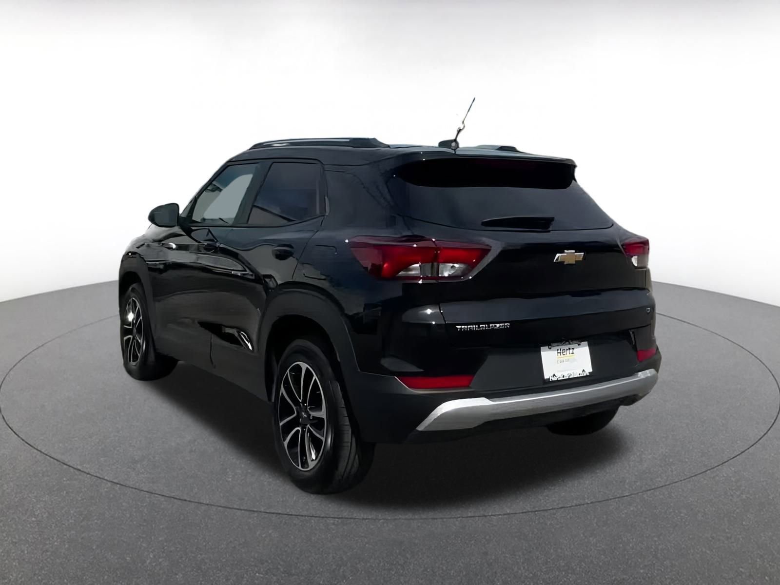 Thumbnail: 2025 Chevrolet TrailBlazer - 11