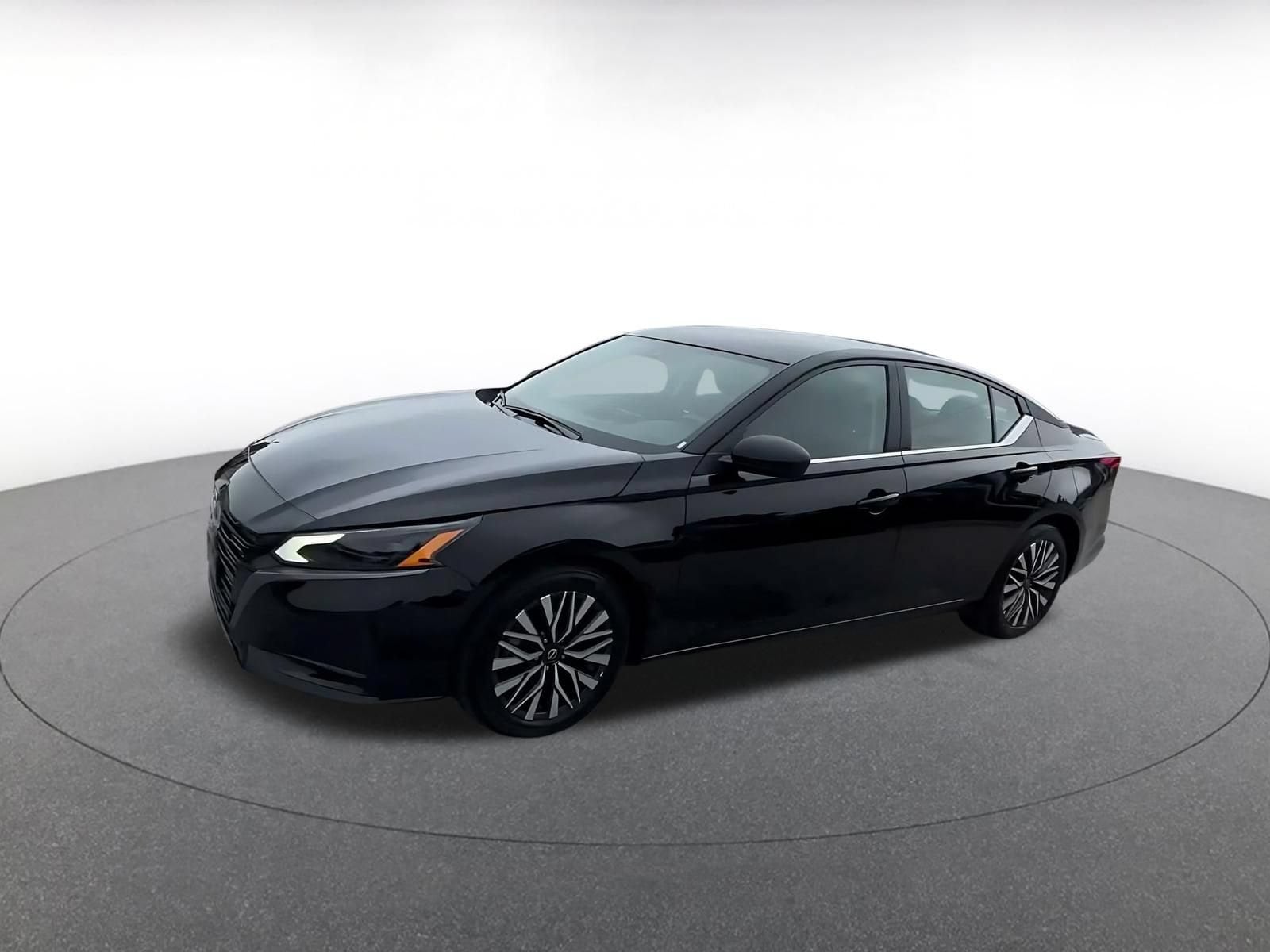 Thumbnail: 2026 Nissan Altima - 7