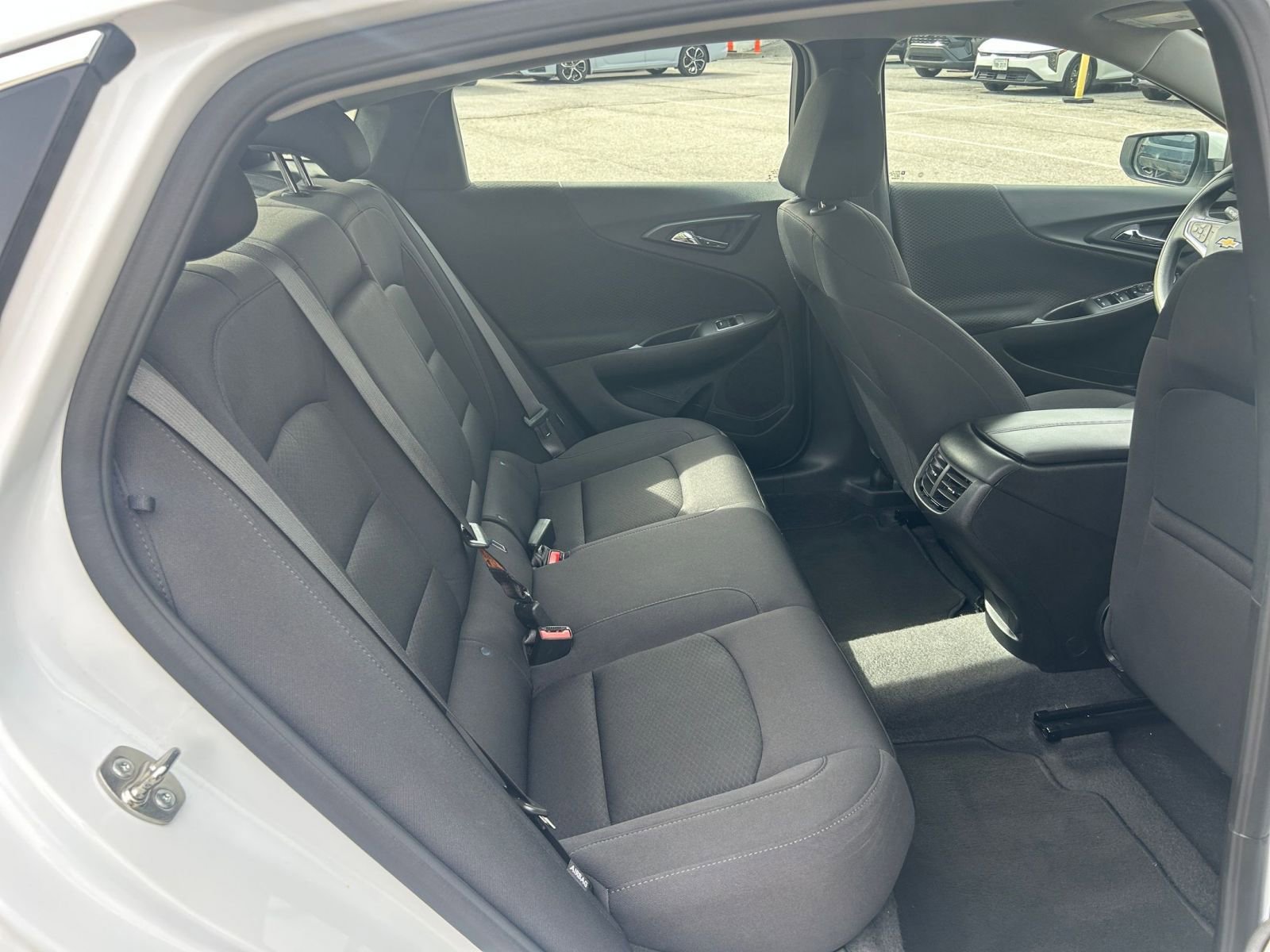 Thumbnail: 2024 Chevrolet Malibu - 25