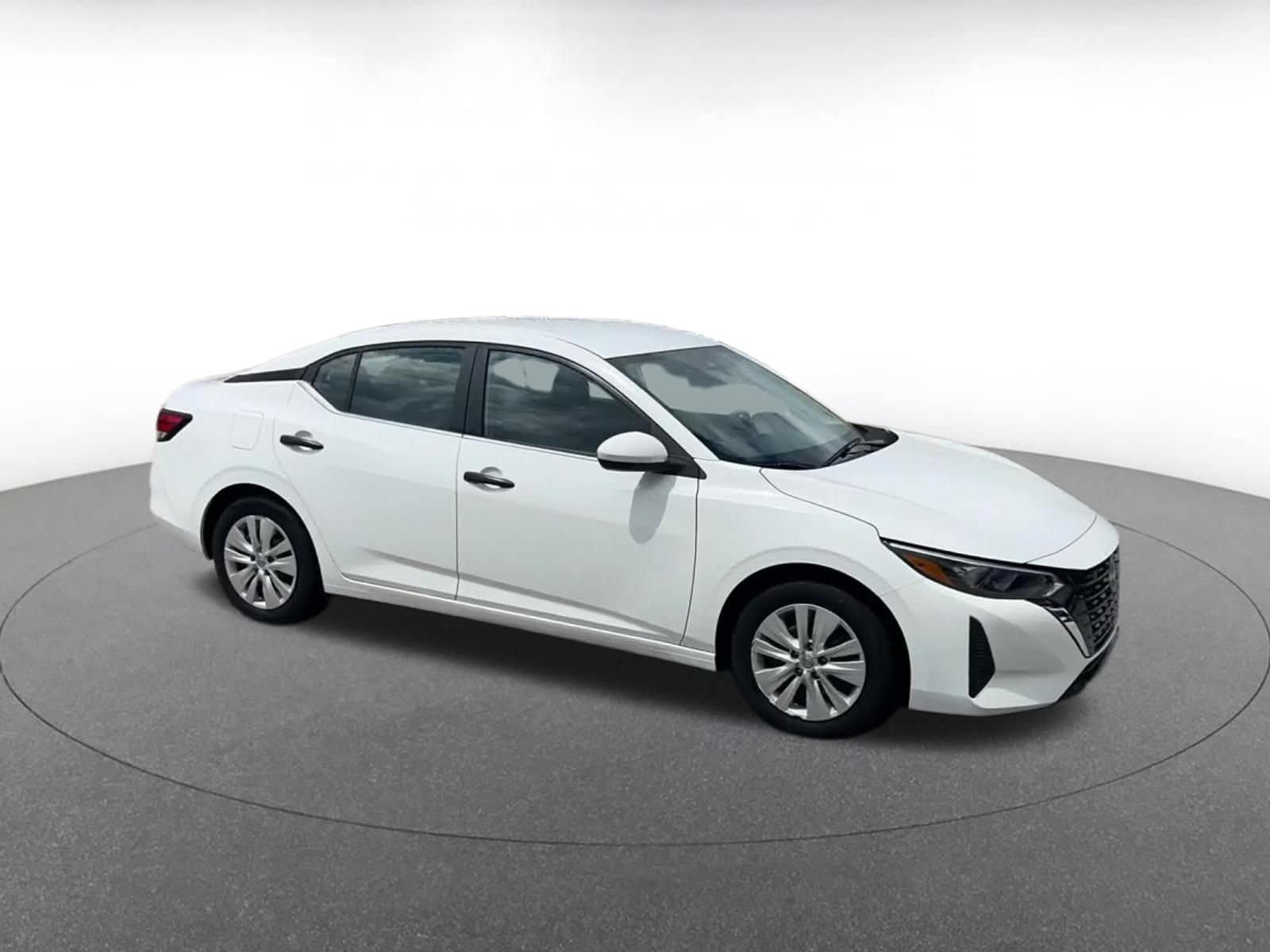Thumbnail: 2025 Nissan Sentra - 2