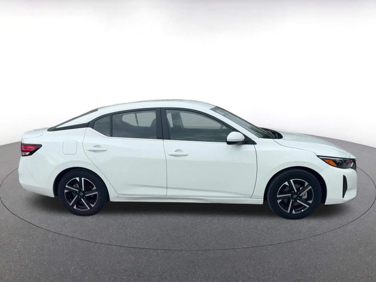 Thumbnail: 2025 Nissan Sentra - 16