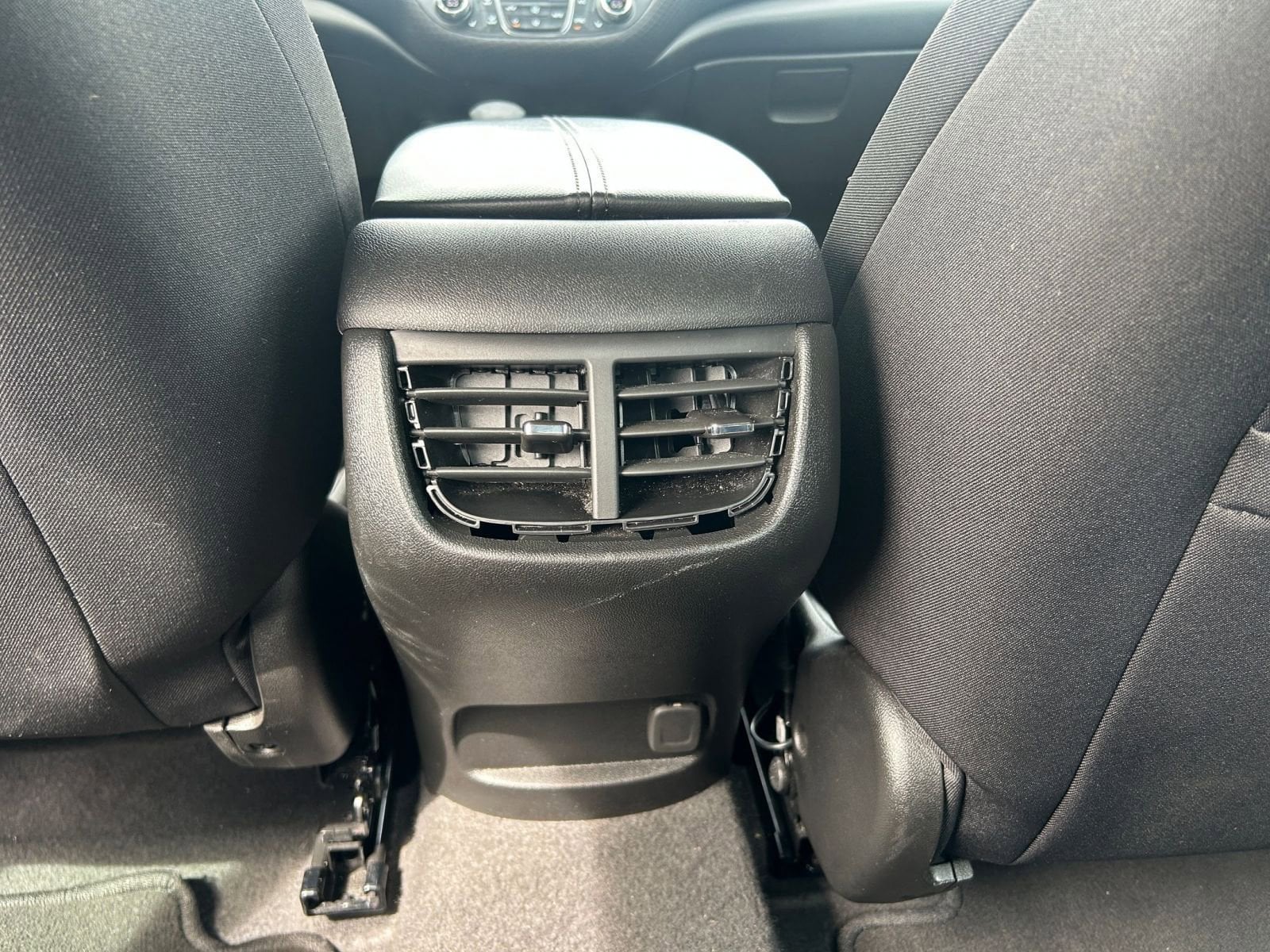 Thumbnail: 2024 Chevrolet Malibu - 24