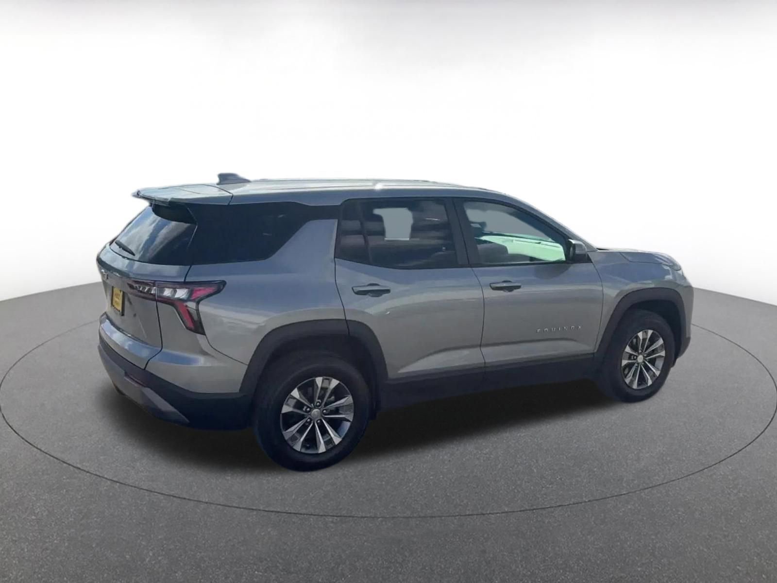 Thumbnail: 2025 Chevrolet Equinox - 15