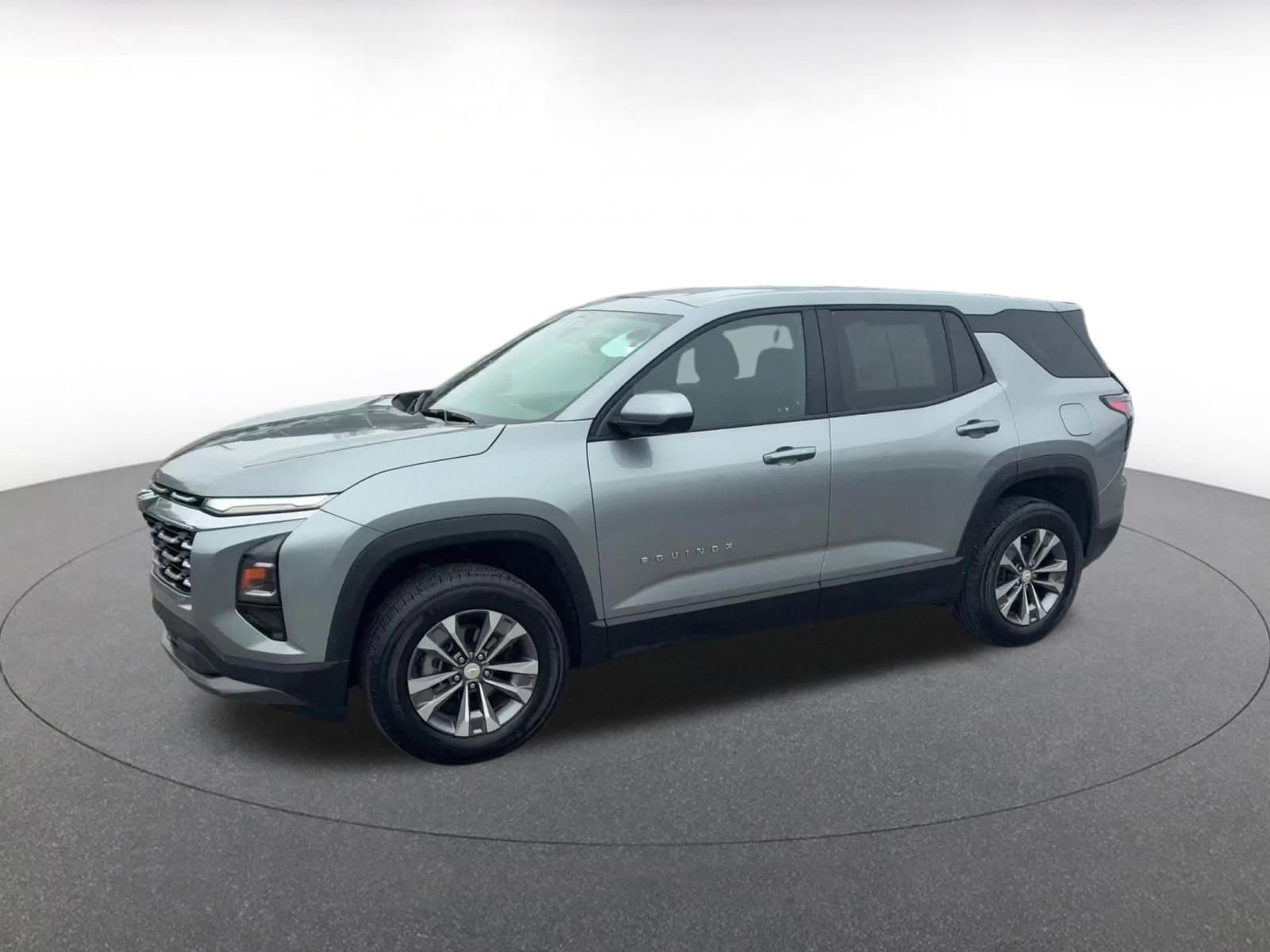 Thumbnail: 2025 Chevrolet Equinox - 8