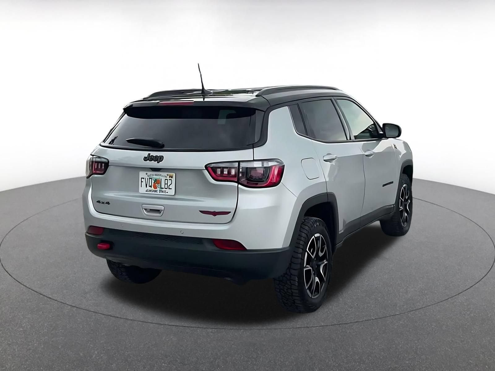 Thumbnail: 2025 Jeep Compass - 15