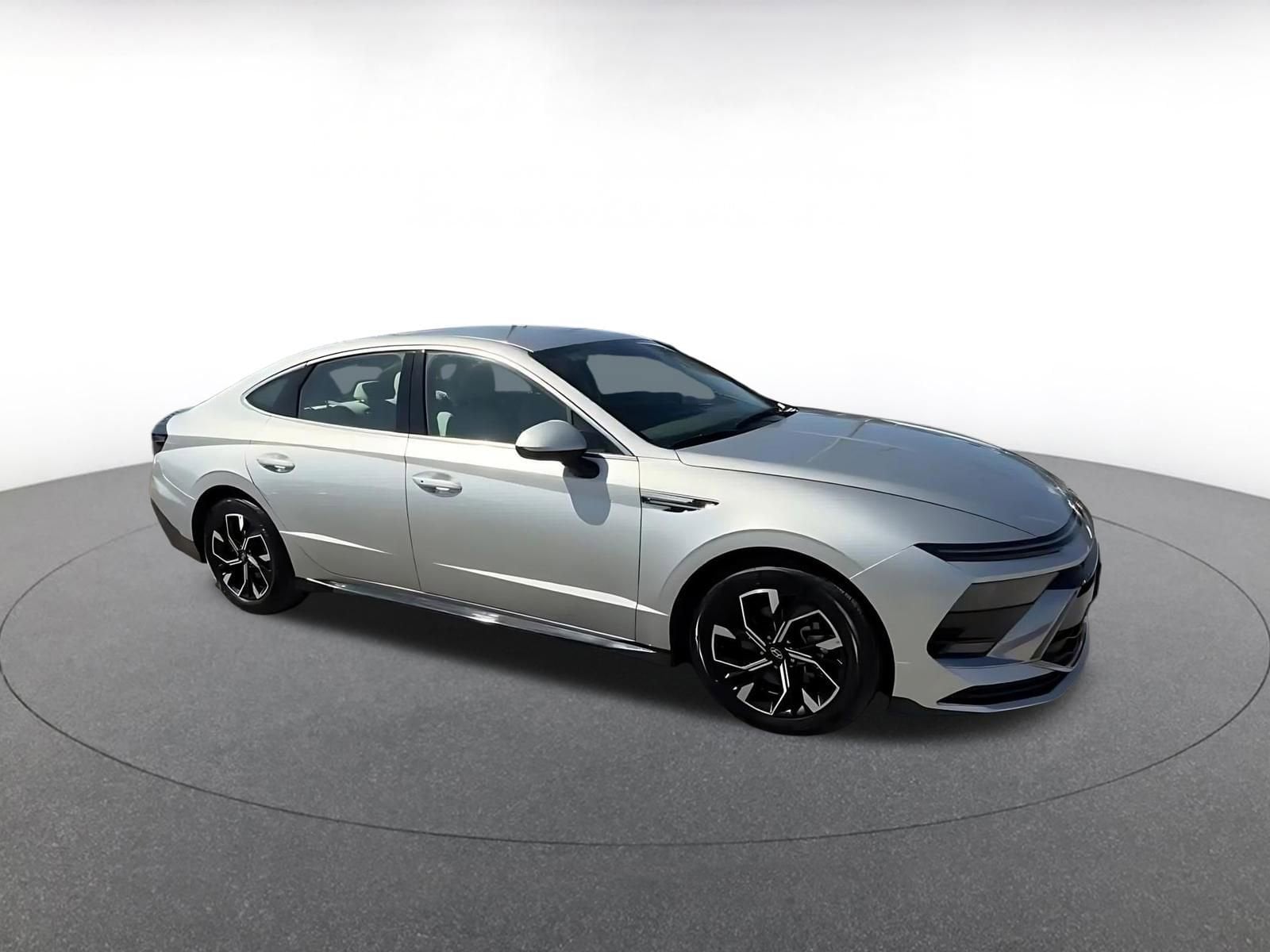 Thumbnail: 2025 Hyundai Sonata - 2