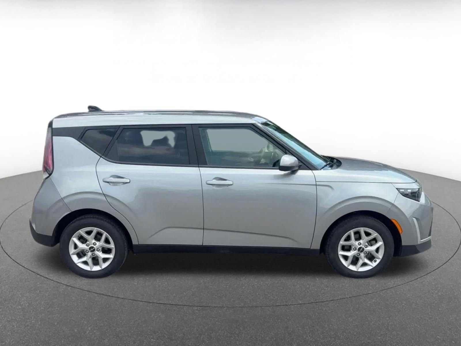 Thumbnail: 2025 Kia Soul - 15
