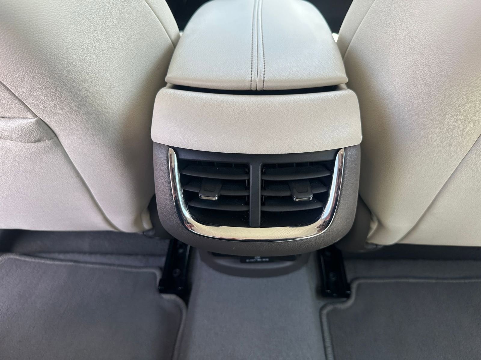Thumbnail: 2024 Chevrolet Malibu - 24