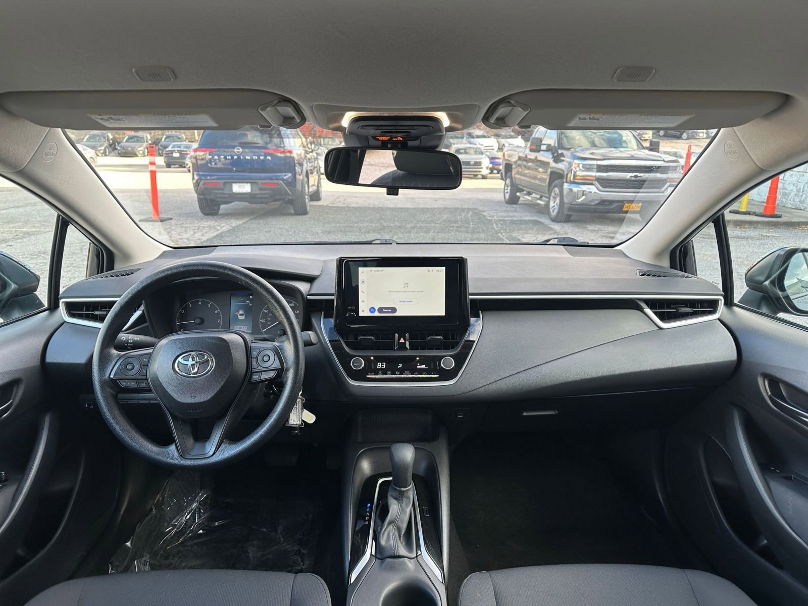 Thumbnail: 2025 Toyota Corolla - 31