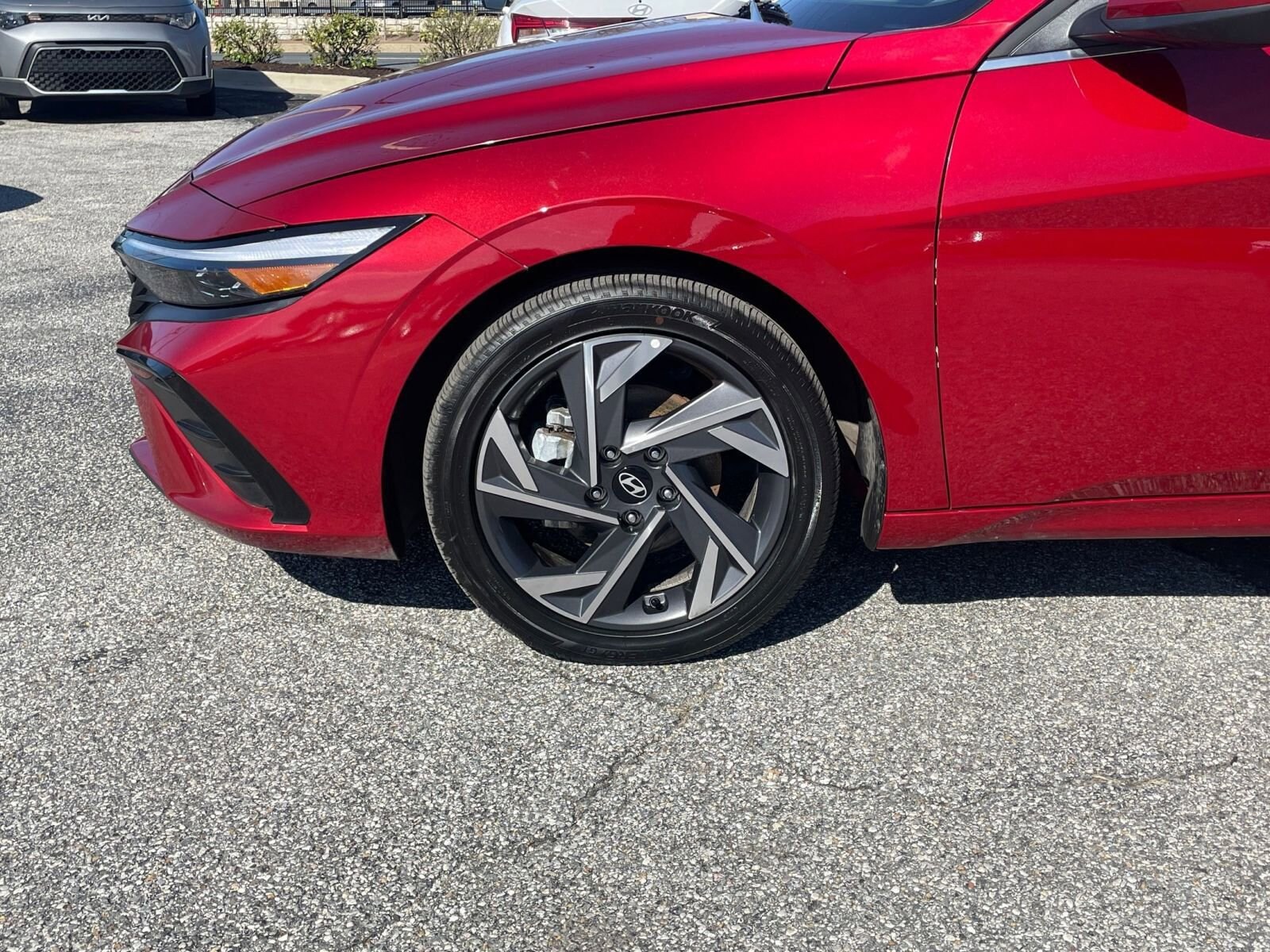 Thumbnail: 2025 Hyundai Elantra - 31