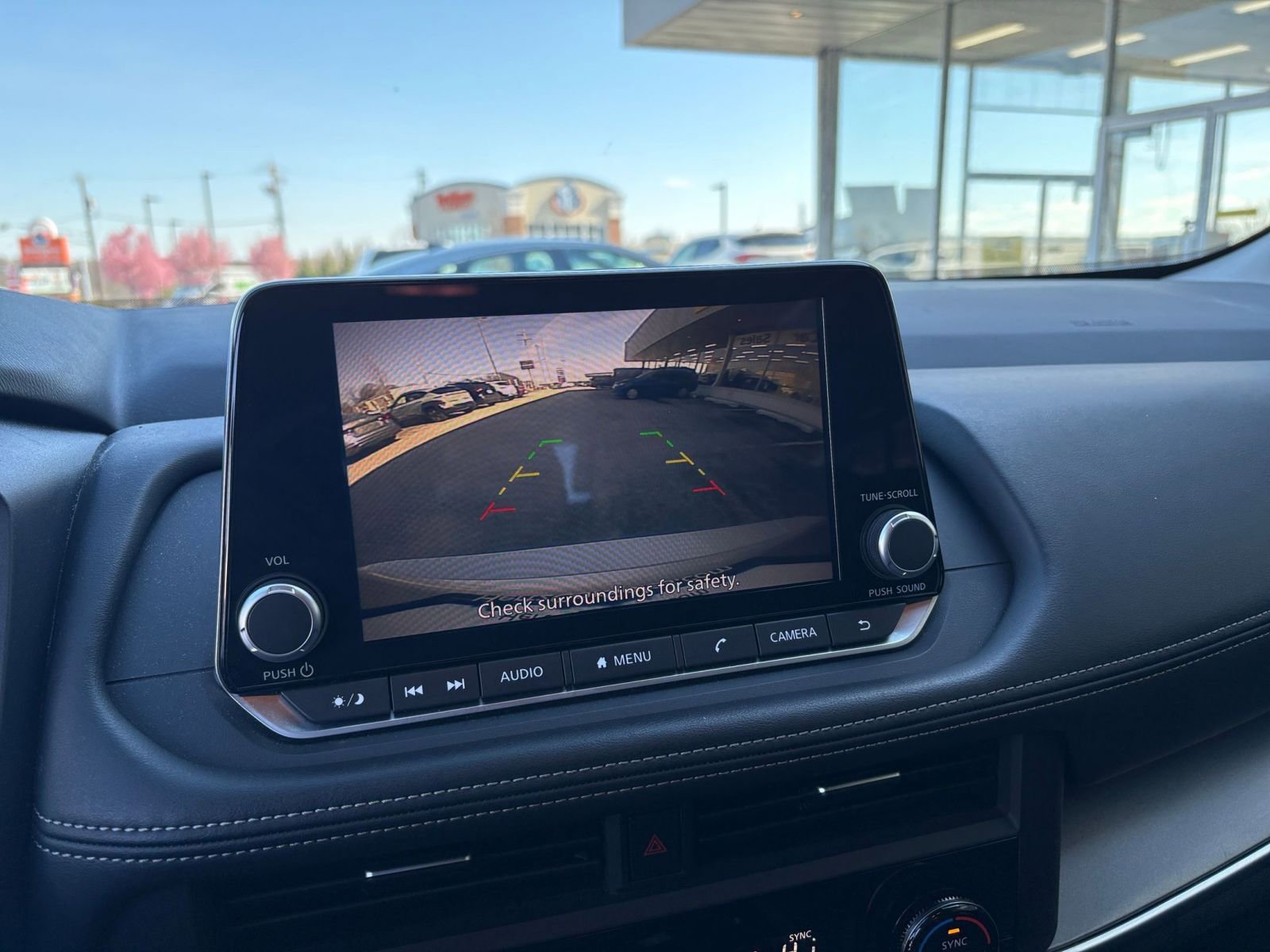 Thumbnail: 2025 Nissan Rogue - 25