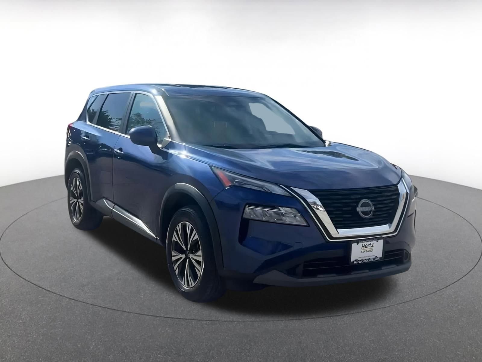 Thumbnail: 2023 Nissan Rogue - 3