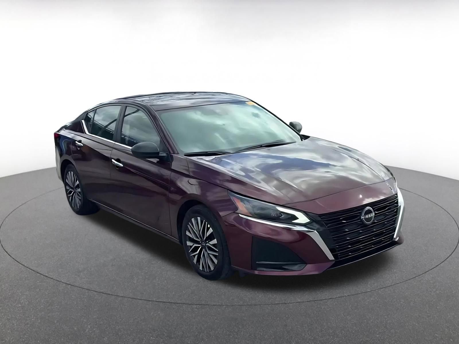 Thumbnail: 2025 Nissan Altima - 3