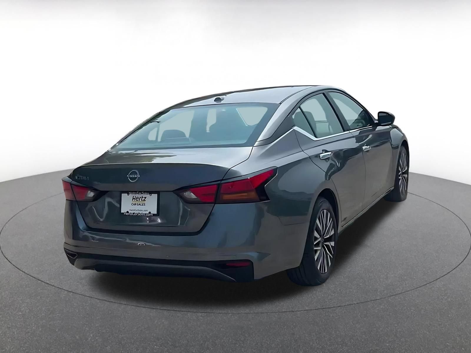 Thumbnail: 2025 Nissan Altima - 14