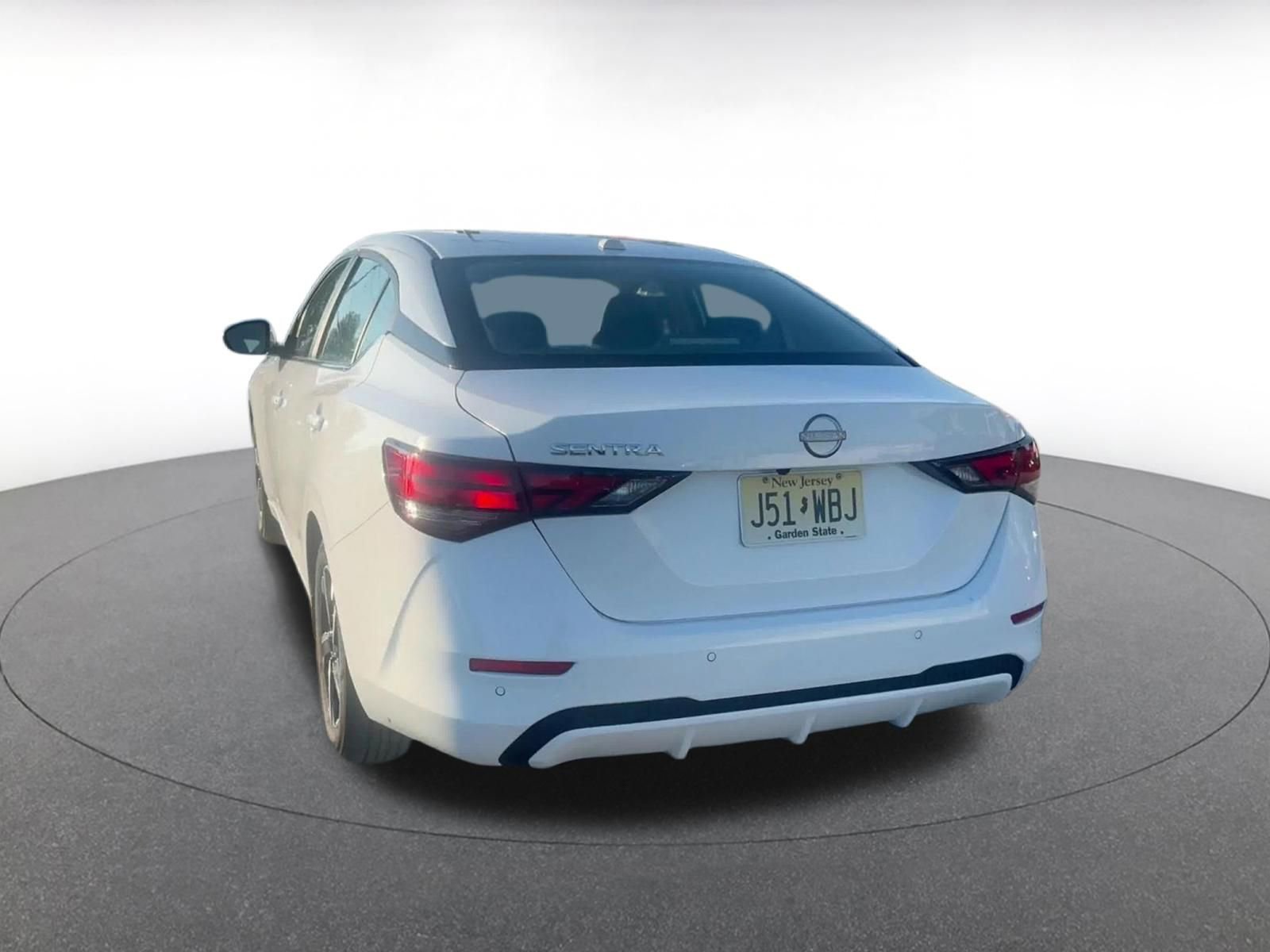 Thumbnail: 2025 Nissan Sentra - 11