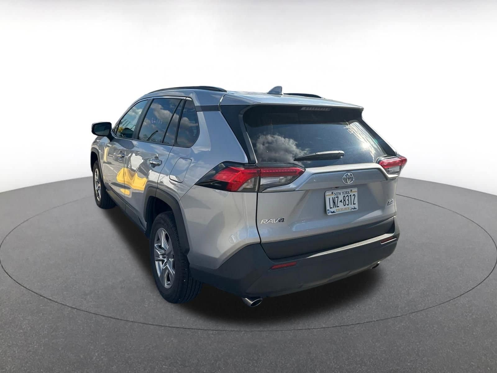 Thumbnail: 2025 Toyota RAV4 - 4