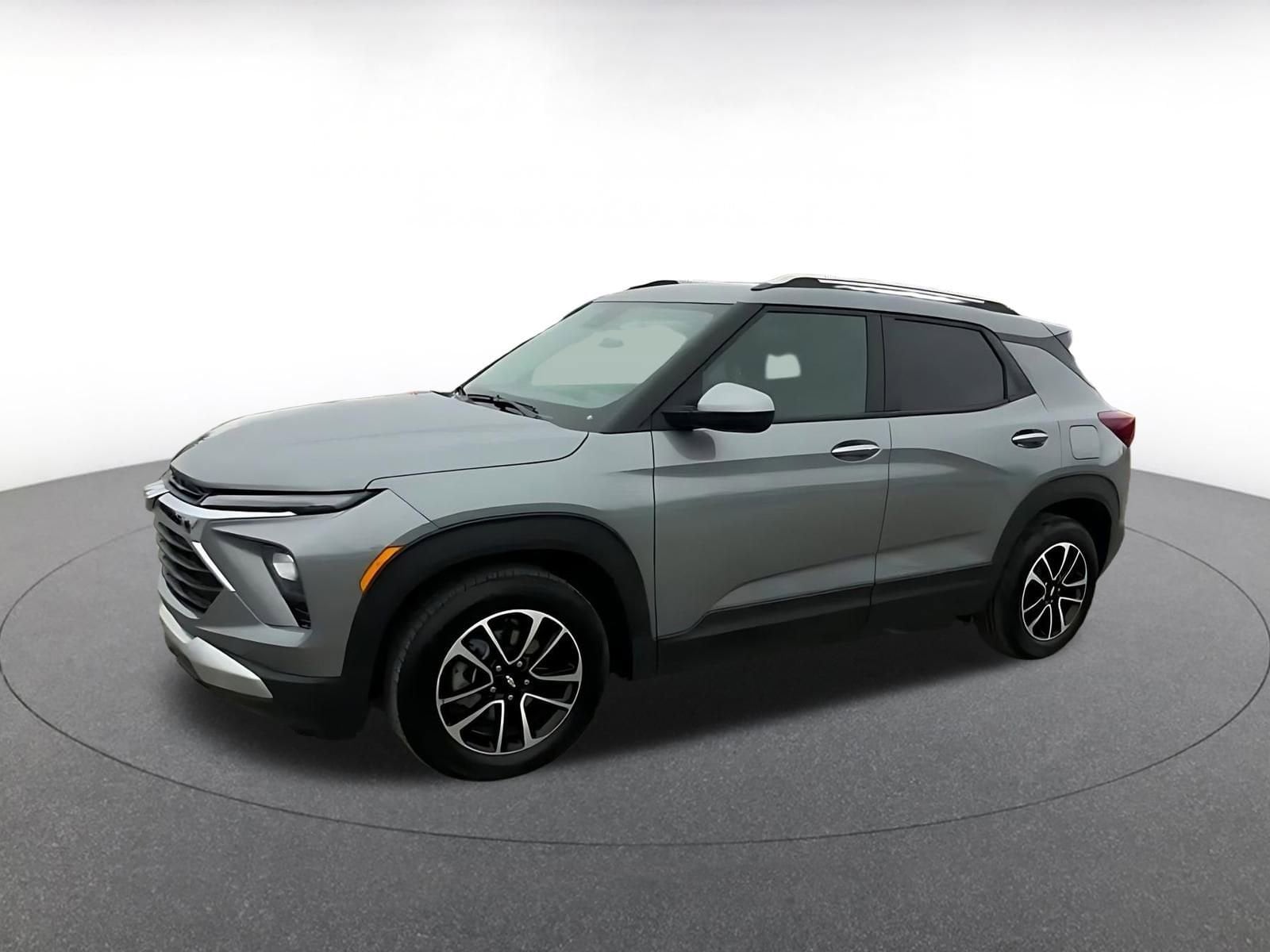 Thumbnail: 2025 Chevrolet TrailBlazer - 8