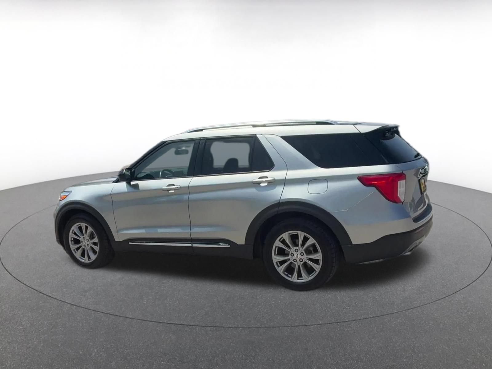 Thumbnail: 2024 Ford Explorer - 10