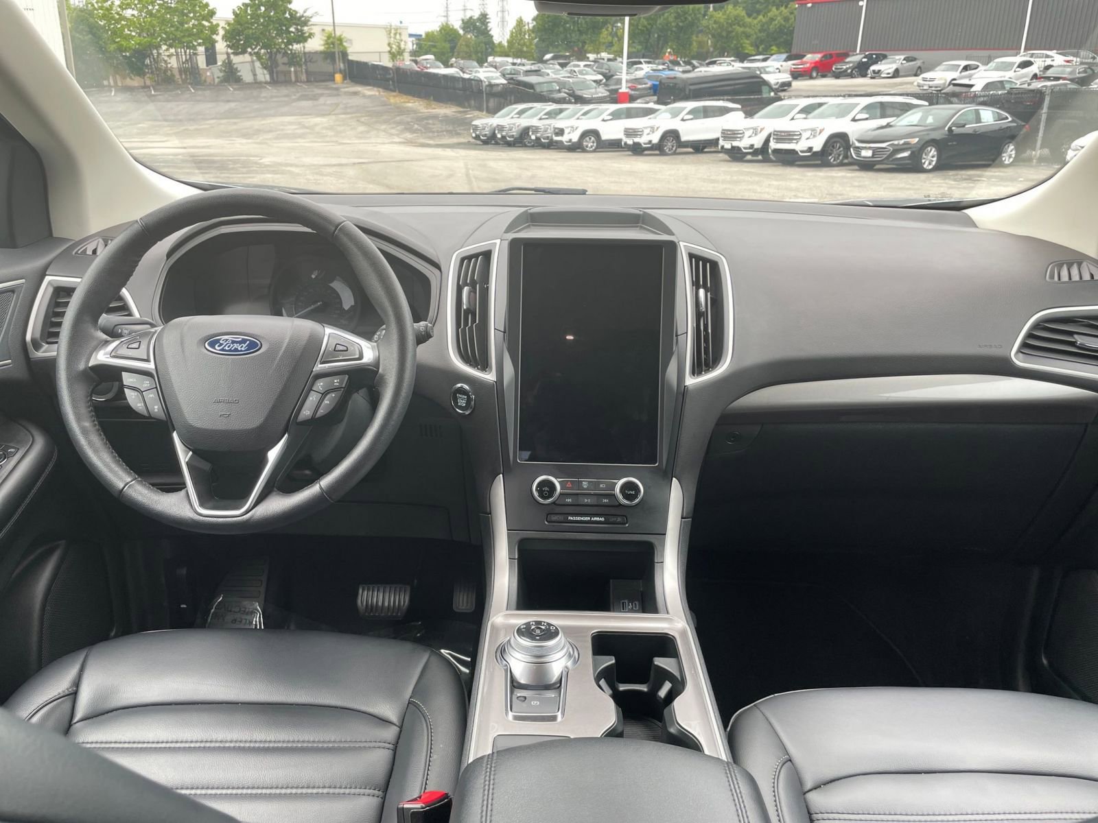 Thumbnail: 2024 Ford Edge - 33