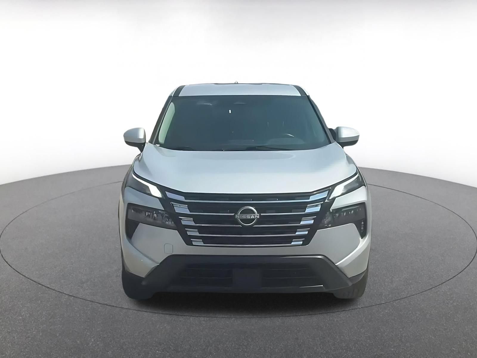 Thumbnail: 2025 Nissan Rogue - 4