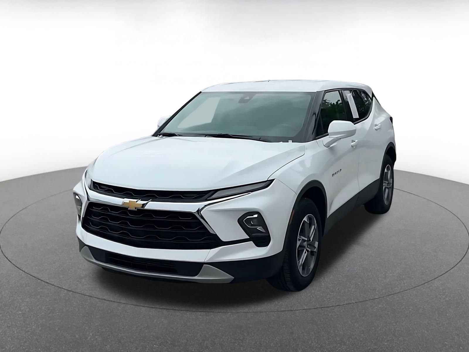 Thumbnail: 2025 Chevrolet Blazer - 7