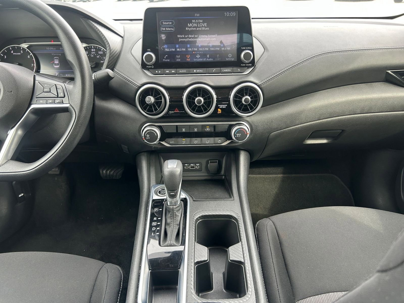 Thumbnail: 2024 Nissan Sentra - 18