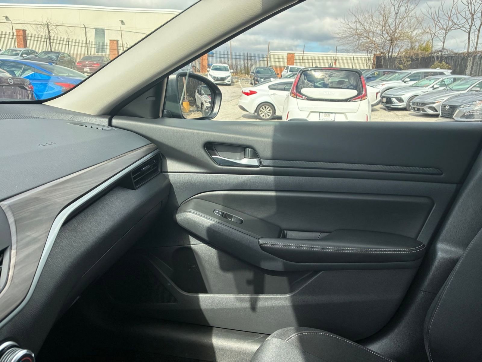 Thumbnail: 2025 Nissan Altima - 30