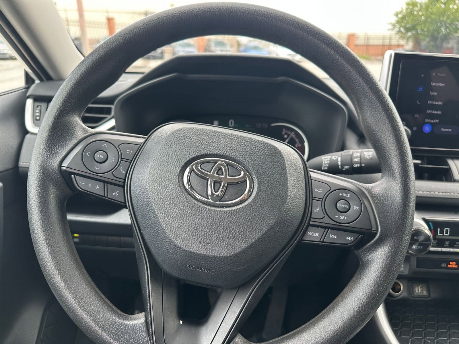 Thumbnail: 2024 Toyota RAV4 - 28